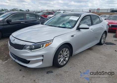 2016 Kia Optima Ex z USA, uszkodzony, nr VIN 5XXGU4L34GG054068